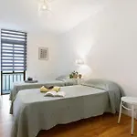Casa Brando Дом отдыха Коральео